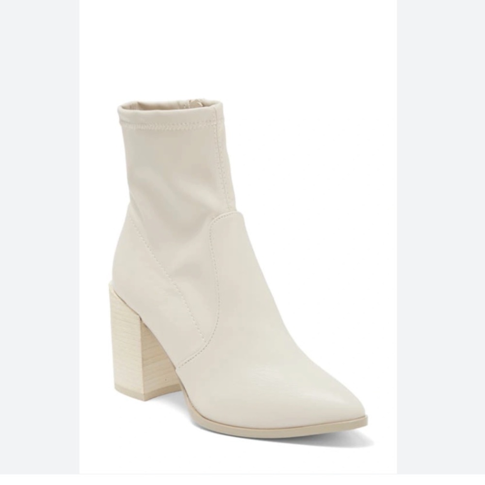 Steve Madden Carla Boot in Bone